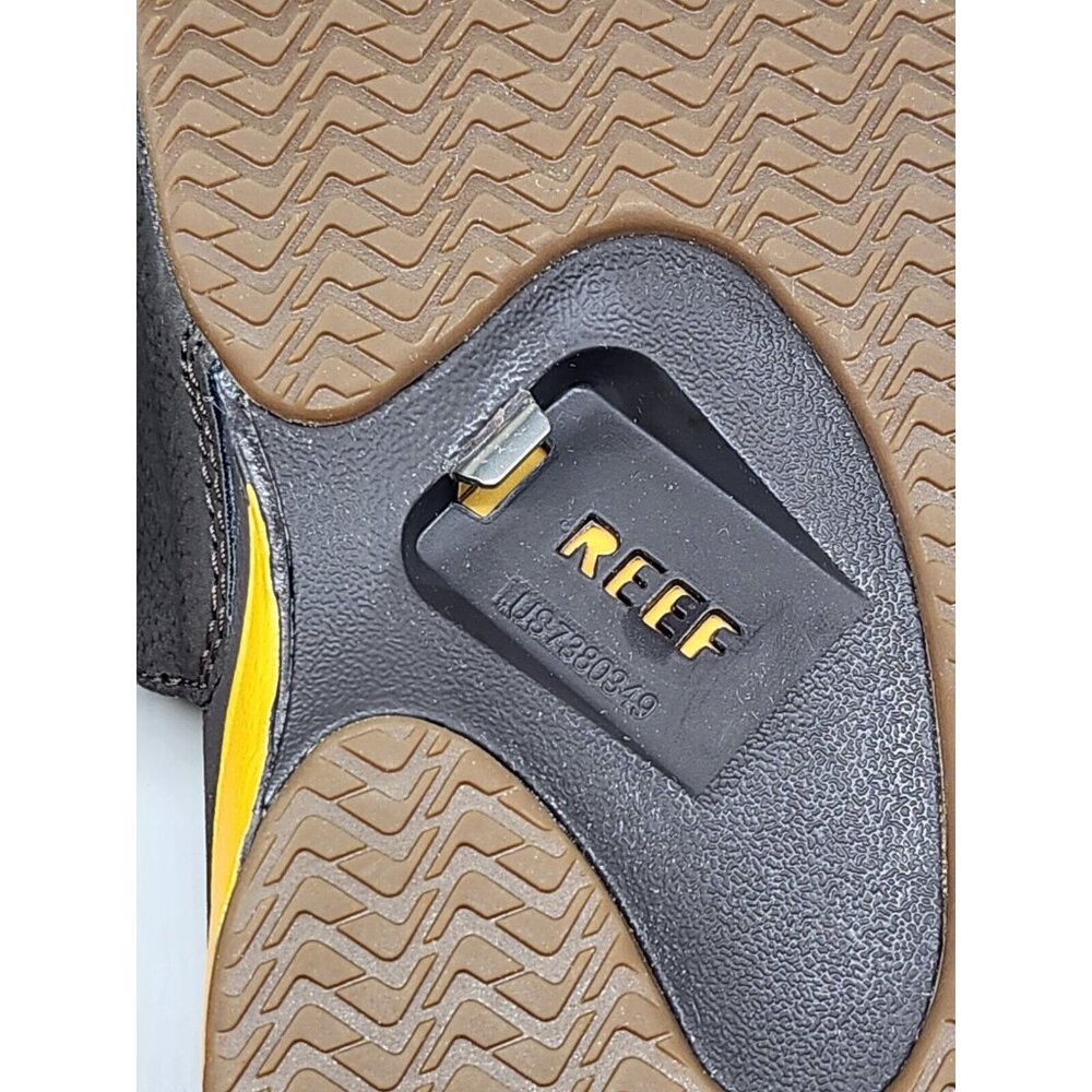 REEF San Diego Padres Fanning Bottle Opener Slides - Picture 10 of 14
